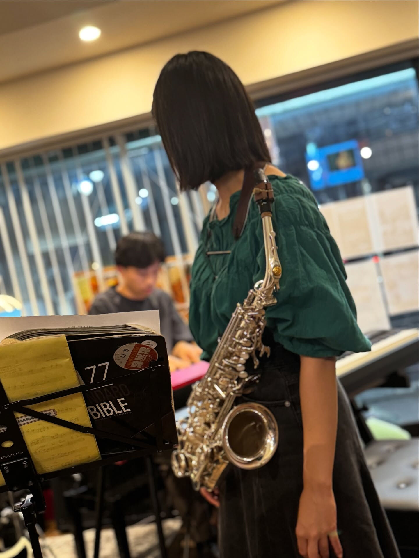 10/3 Music Night Of Friday 