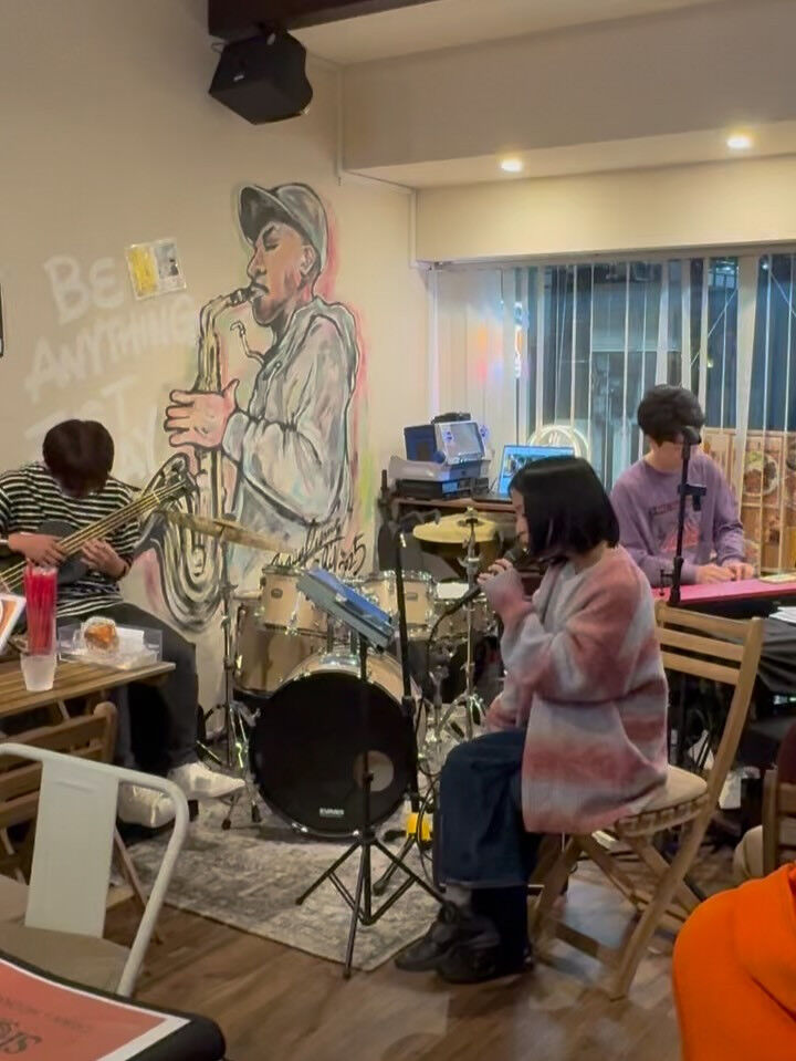 10/31 のMusic Night は初めてのボーカリスト