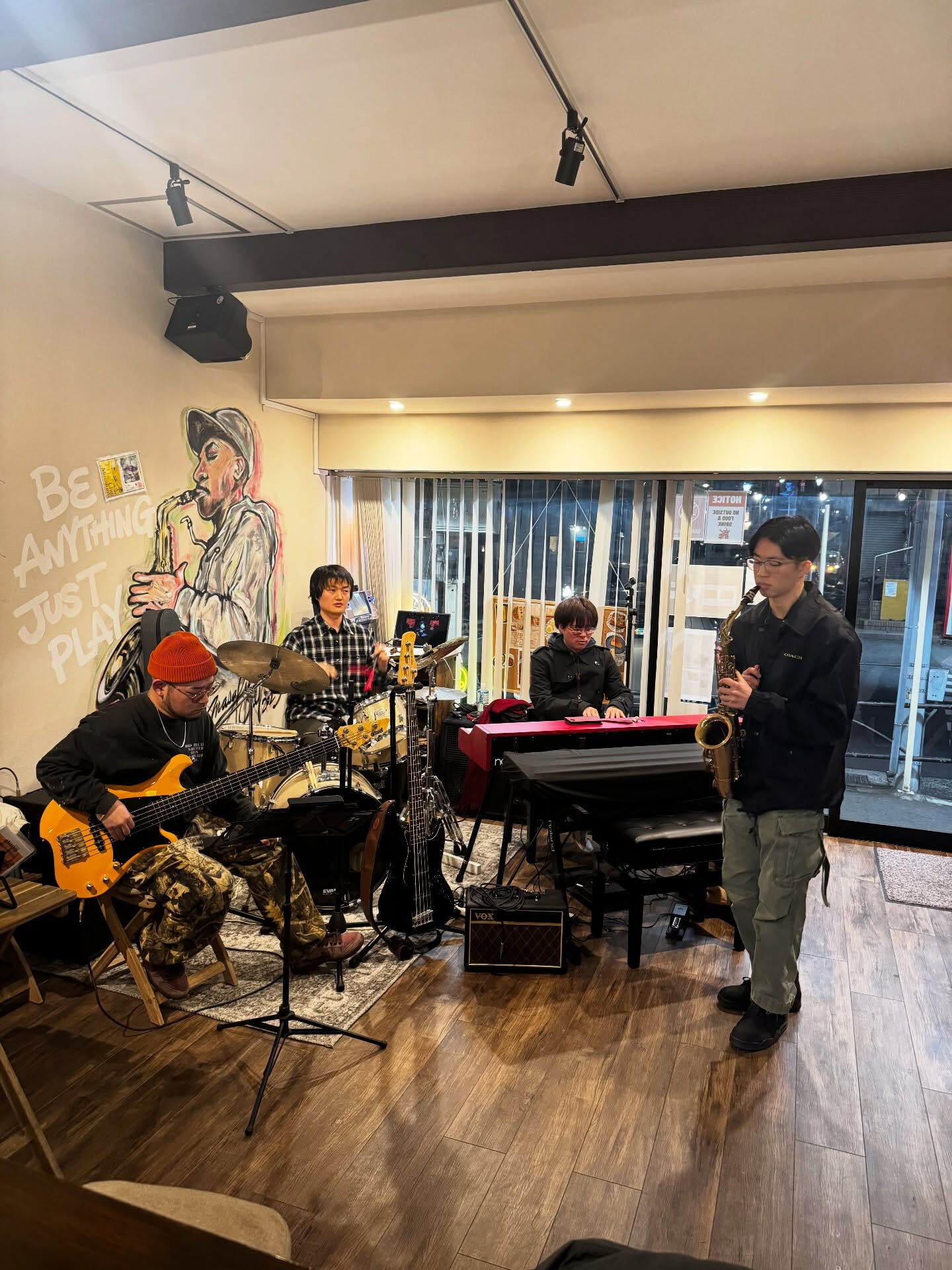 1/9 のMusic Night of Friday 