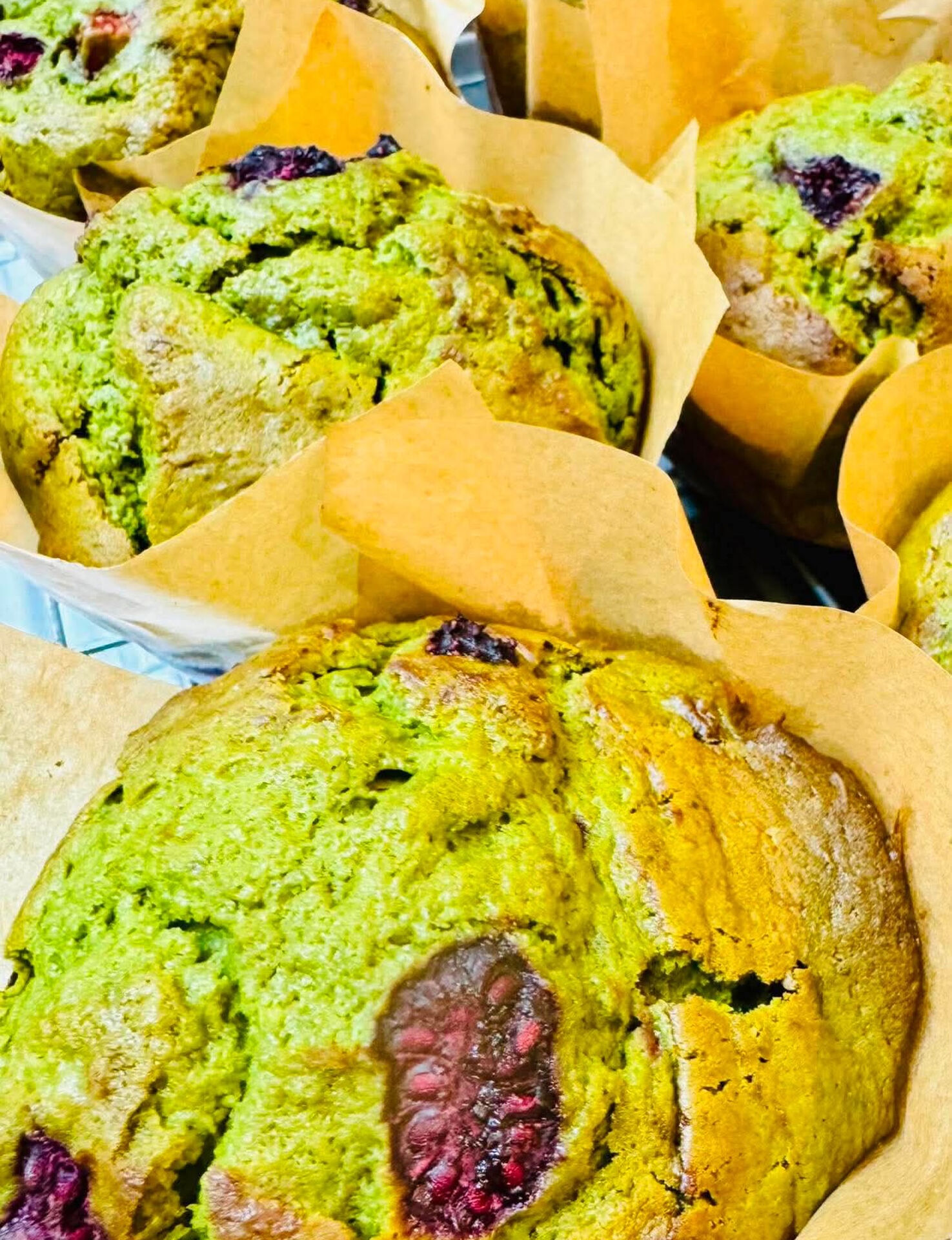夏限定マフィン抹茶ミックスベリー